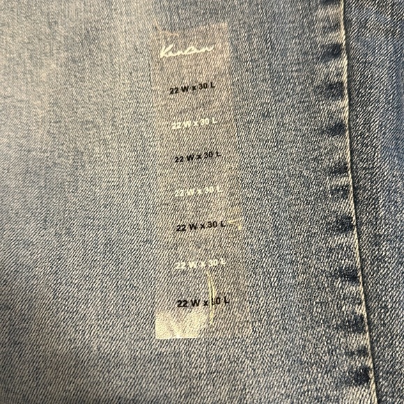 👖KanCan👖Plus size, KanCan, mid rise straight jean. Size 22W x 30L. - Picture 7 of 10